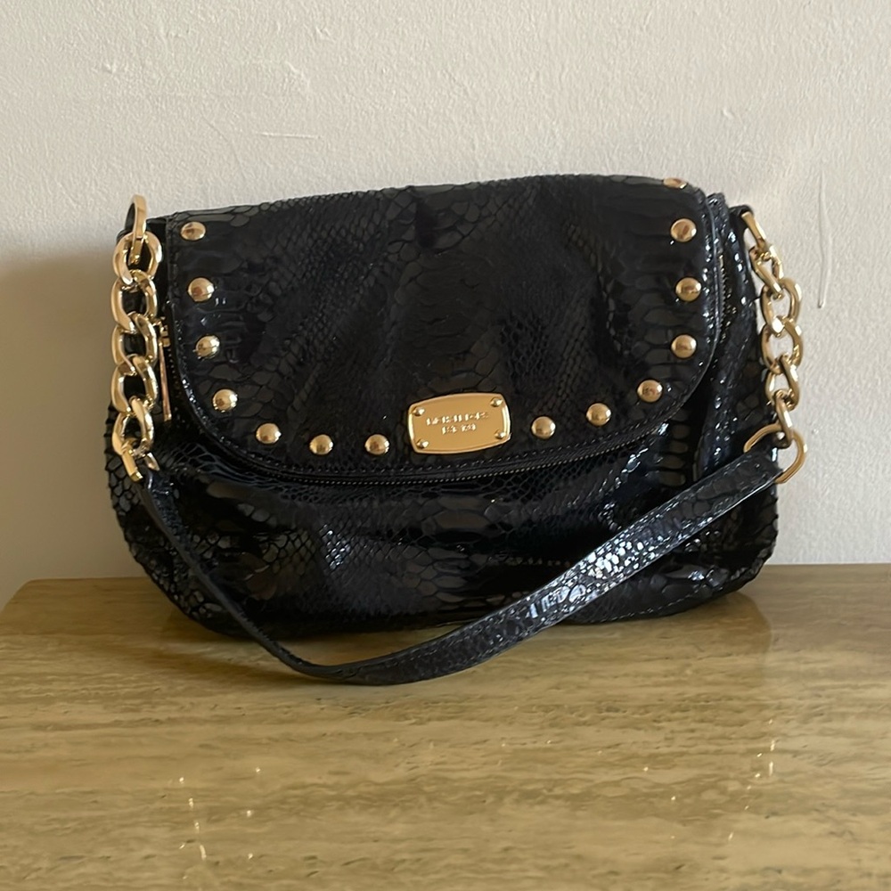 Michael Kors Bedford Black Convertible Shoulder Strap Embossed Leather Handbag